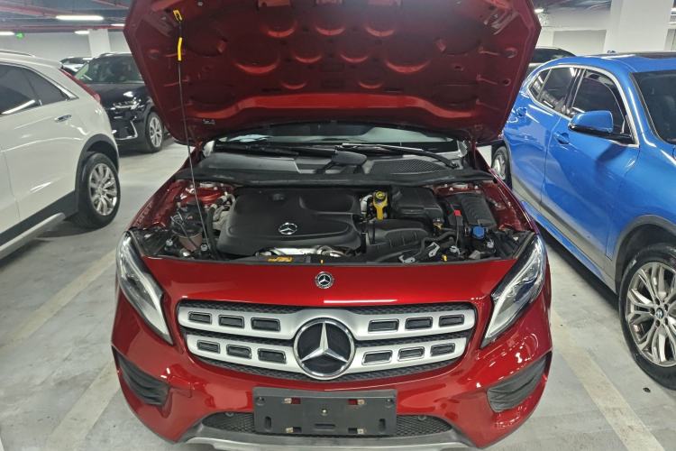 Used Mercedes-Benz GLA 2019 GLA 200 Fashion Model Engine Bay