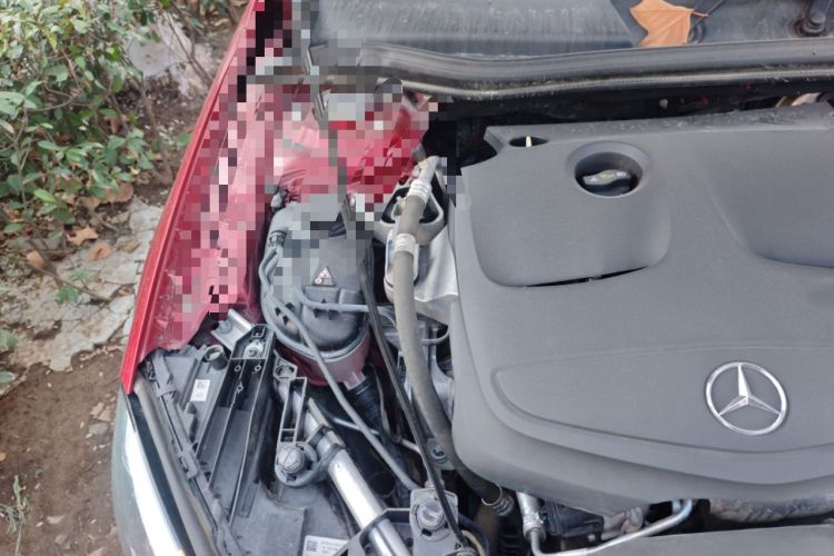Used Mercedes-Benz GLA 2019 GLA 200 Fashion Model Engine Bay Right