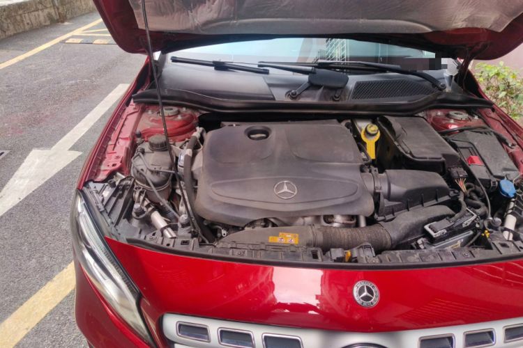 Used Mercedes-Benz GLA 2019 GLA 200 Fashion Model Engine Bay Right