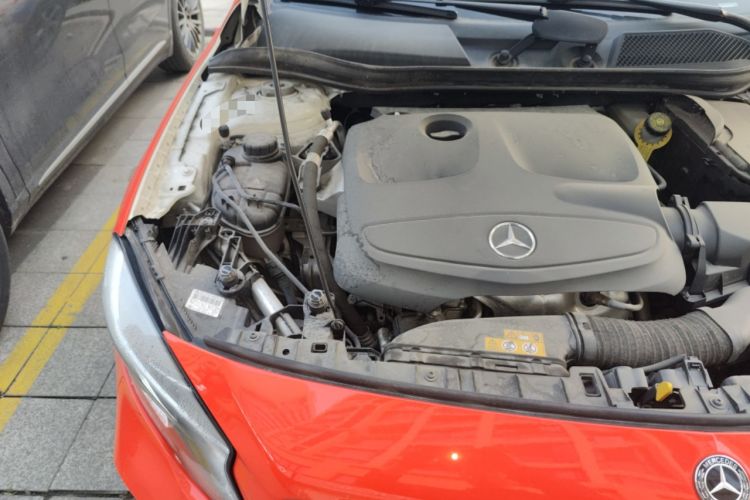 Used Mercedes-Benz GLA 2019 GLA 200 Dynamic Edition Engine Bay Right