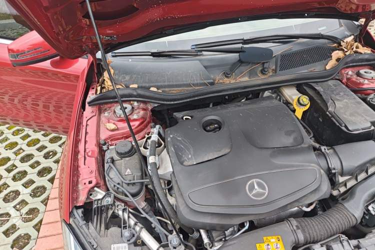Used Mercedes-Benz GLA 2019 GLA 200 Dynamic Edition Engine Bay Right