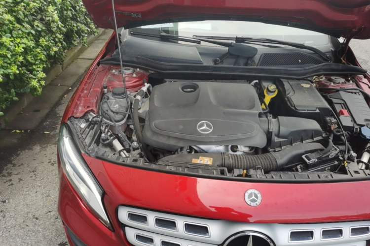 Used Mercedes-Benz GLA 2019 GLA 200 Fashion Model Engine Bay Right