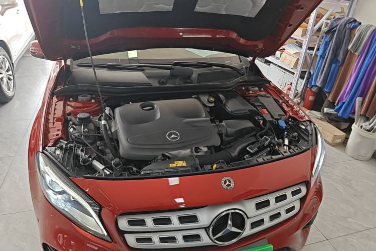 Used Mercedes-Benz GLA 2019 GLA 200 Fashion Model Engine Bay