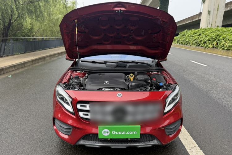 Used Mercedes-Benz GLA 2019 GLA 200 Fashion Model Engine Bay