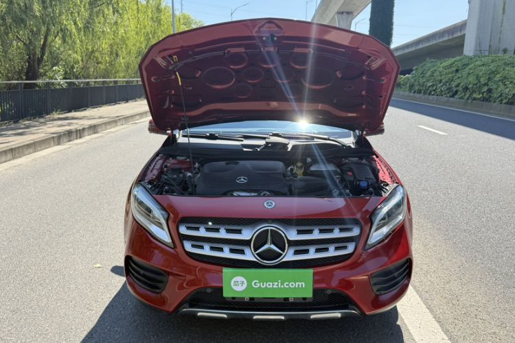 Used Mercedes-Benz GLA 2019 GLA 200 Fashion Model Engine Bay