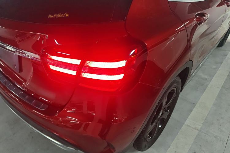Used Mercedes-Benz GLA 2019 GLA 200 Fashion Model Exterior 3