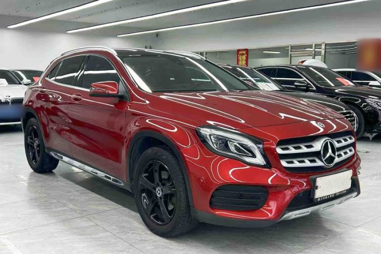 Used Mercedes-Benz GLA 2019 GLA 200 Fashion Model Exterior 4