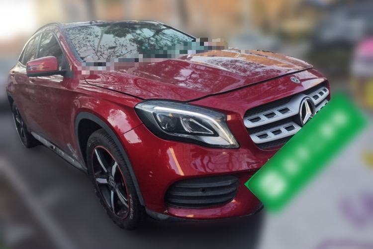 Used Mercedes-Benz GLA 2019 GLA 200 Fashion Model Front Right 45 Deg