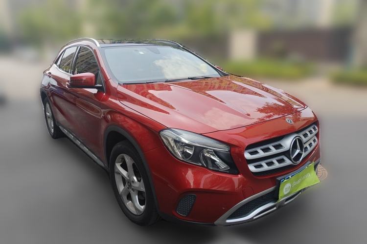 Used Mercedes-Benz GLA 2019 GLA 200 Dynamic Edition Front Right 45 Deg