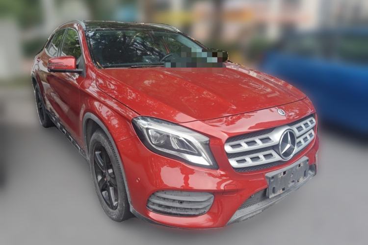 Used Mercedes-Benz GLA 2019 GLA 200 Fashion Model Front Right 45 Deg