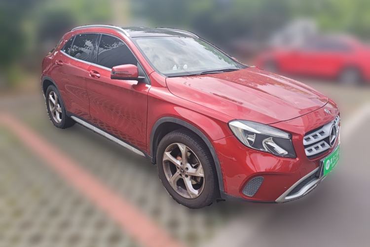 Used Mercedes-Benz GLA 2019 GLA 200 Dynamic Edition Front Right 45 Deg