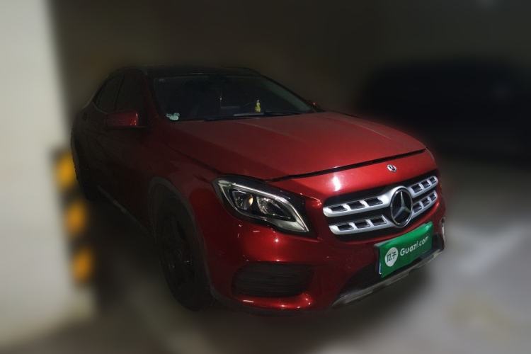 Used Mercedes-Benz GLA 2019 GLA 200 Fashion Model Front Right 45 Deg