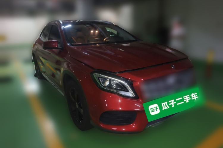 Used Mercedes-Benz GLA 2019 GLA 200 Fashion Model Front Right 45 Deg