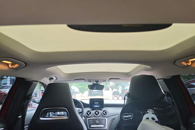 Used Mercedes-Benz GLA 2019 GLA 200 Dynamic Edition Headliner