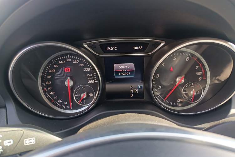Used Mercedes-Benz GLA 2019 GLA 200 Fashion Model Instrument Cluster