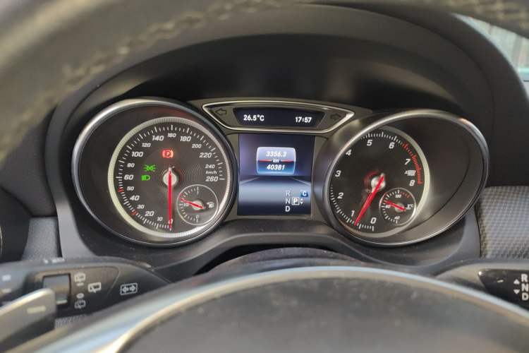 Used Mercedes-Benz GLA 2019 GLA 200 Dynamic Edition Instrument Cluster