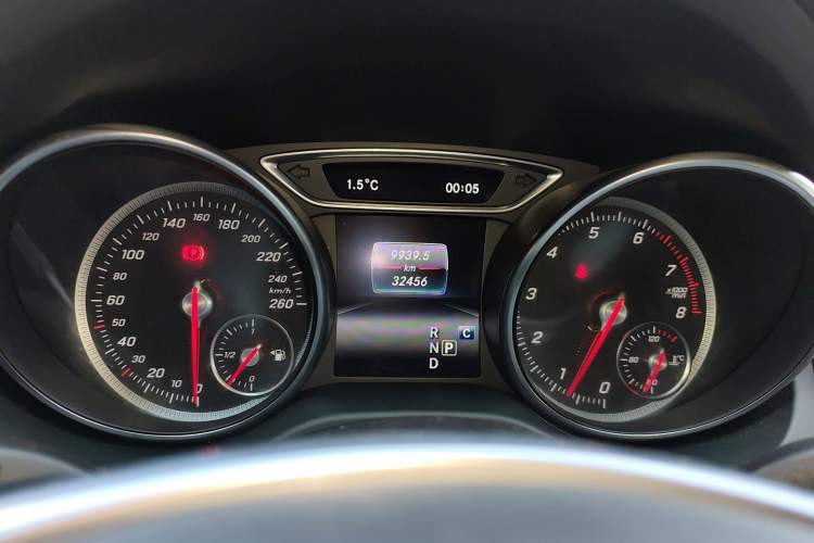 Used Mercedes-Benz GLA 2019 GLA 200 Fashion Model Instrument Cluster