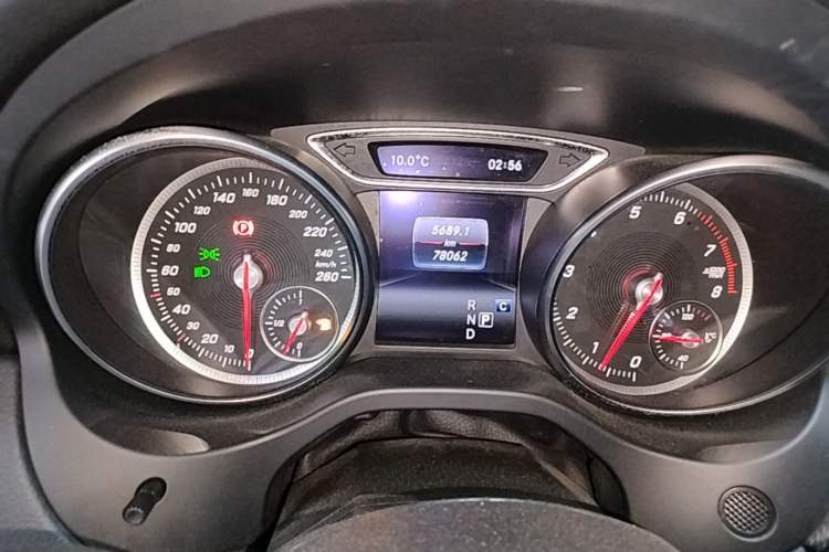 Used Mercedes-Benz GLA 2019 GLA 200 Dynamic Edition Instrument Cluster
