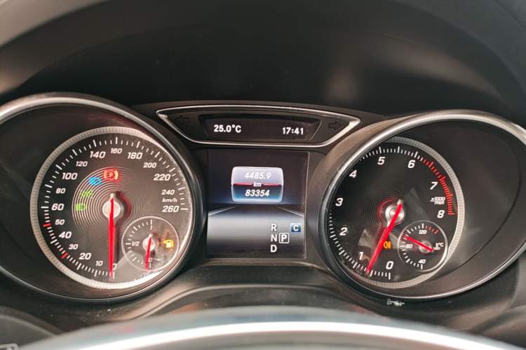 Used Mercedes-Benz GLA 2019 GLA 200 Fashion Model Instrument Cluster