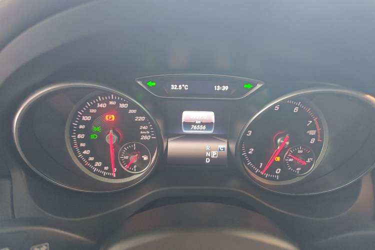 Used Mercedes-Benz GLA 2019 GLA 200 Dynamic Edition Instrument Cluster