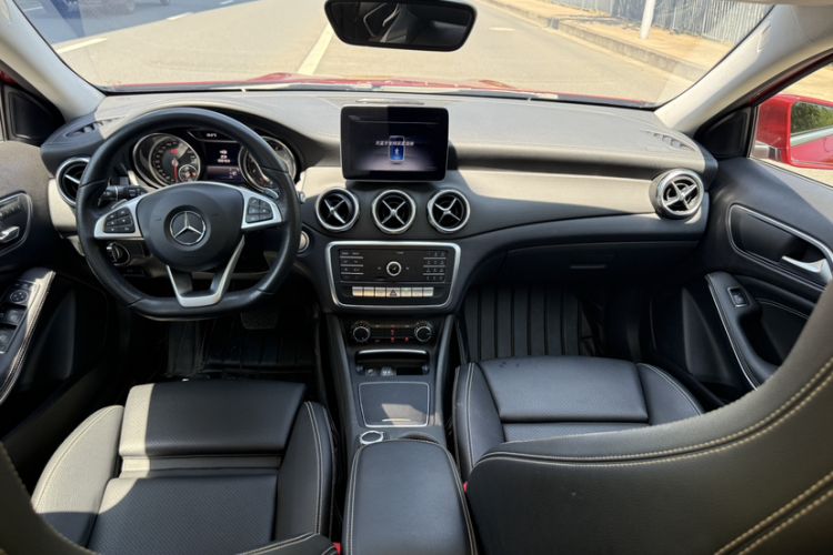 Used Mercedes-Benz GLA 2019 GLA 200 Fashion Model Instrument Cluster