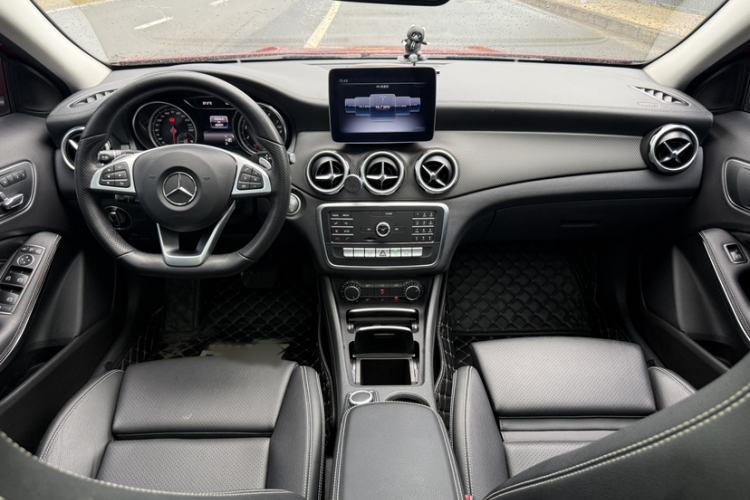 Used Mercedes-Benz GLA 2019 GLA 200 Fashion Model Interior 3