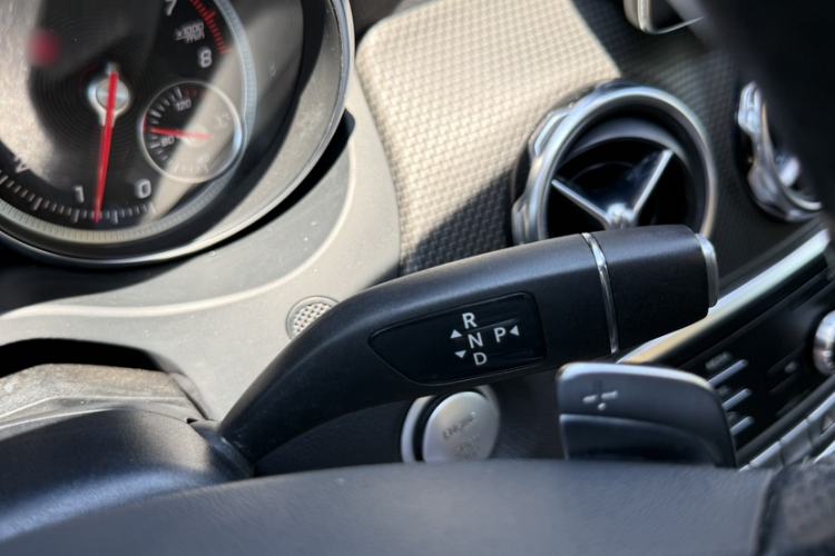 Used Mercedes-Benz GLA 2019 GLA 200 Fashion Model Interior 6