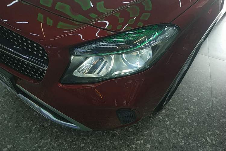 Used Mercedes-Benz GLA 2019 GLA 200 Dynamic Edition Left Front Headlight