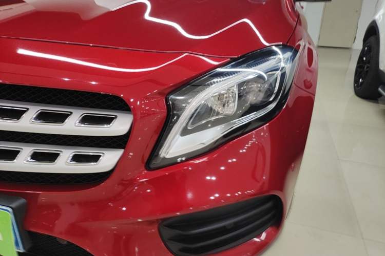 Used Mercedes-Benz GLA 2019 GLA 200 Fashion Model Left Front Headlight