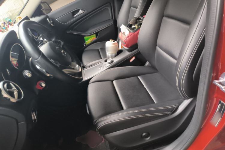 Used Mercedes-Benz GLA 2019 GLA 200 Fashion Model Left Front Seat