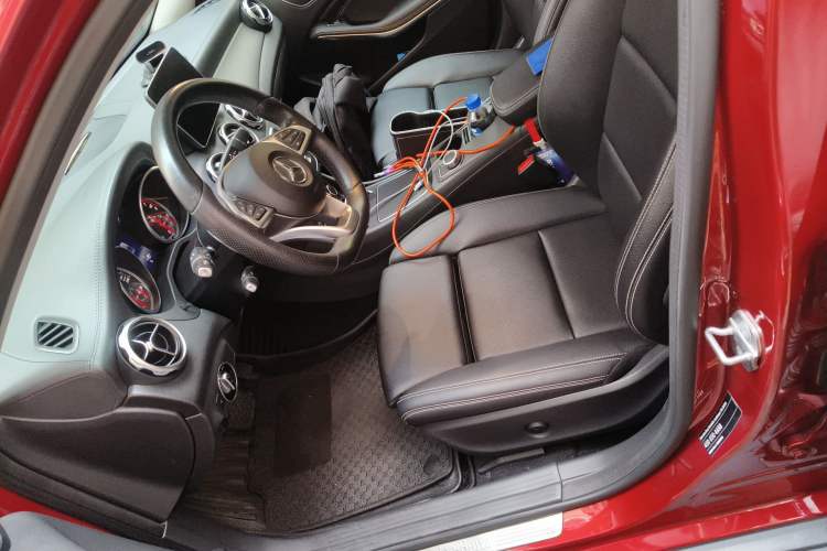 Used Mercedes-Benz GLA 2019 GLA 200 Fashion Model Left Front Seat