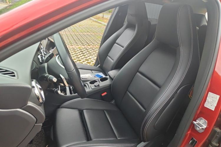 Used Mercedes-Benz GLA 2019 GLA 200 Dynamic Edition Left Front Seat