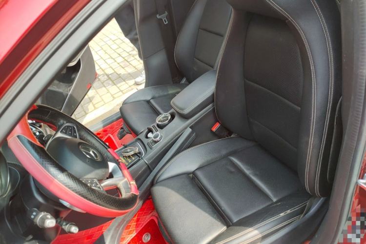 Used Mercedes-Benz GLA 2019 GLA 200 Dynamic Edition Left Front Seat