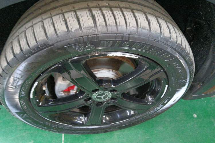 Used Mercedes-Benz GLA 2019 GLA 200 Fashion Model Left Front Wheel Hub