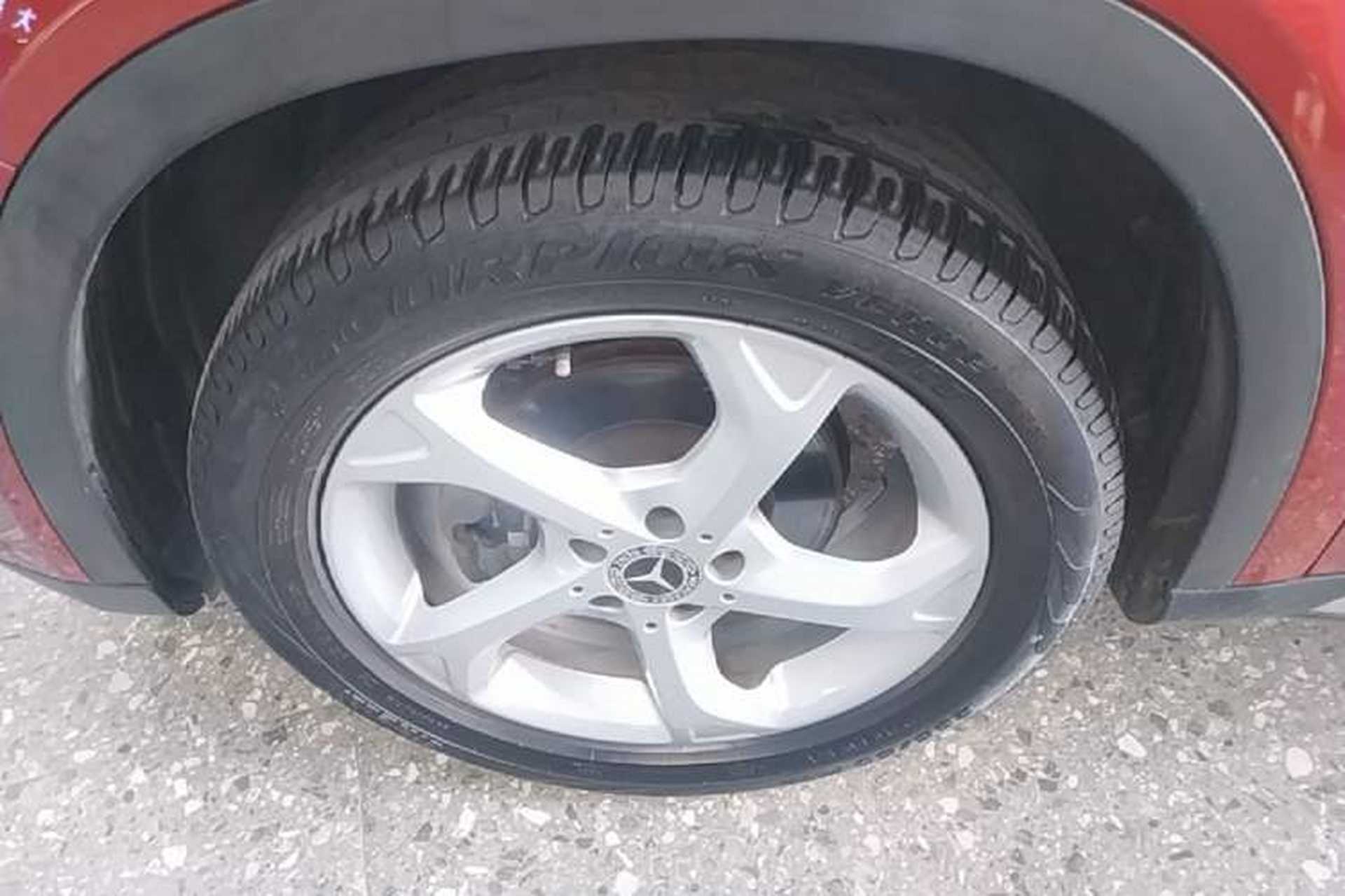 Used Mercedes-Benz GLA 2019 GLA 200 Dynamic Edition Left Front Wheel Hub