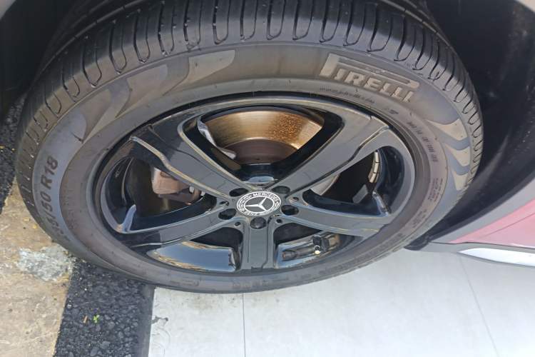 Used Mercedes-Benz GLA 2019 GLA 200 Fashion Model Left Front Wheel Hub