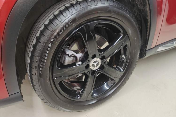 Used Mercedes-Benz GLA 2019 GLA 200 Fashion Model Left Front Wheel Hub