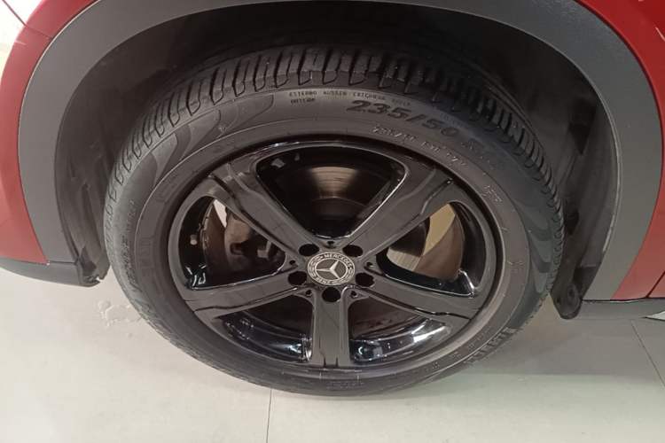 Used Mercedes-Benz GLA 2019 GLA 200 Fashion Model Left Front Wheel Hub