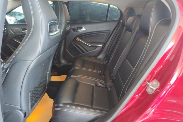 Used Mercedes-Benz GLA 2019 GLA 200 Dynamic Edition Left Rear Seat