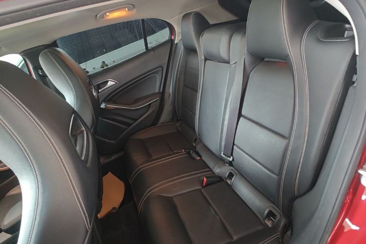 Used Mercedes-Benz GLA 2019 GLA 200 Dynamic Edition Left Rear Seat