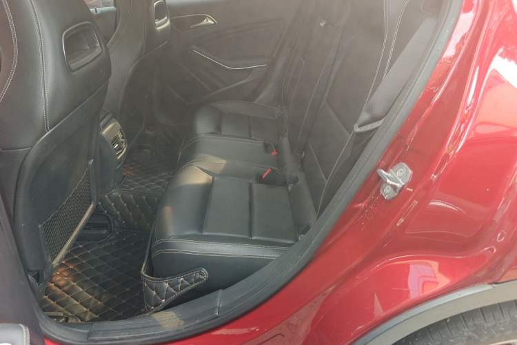 Used Mercedes-Benz GLA 2019 GLA 200 Dynamic Edition Left Rear Seat