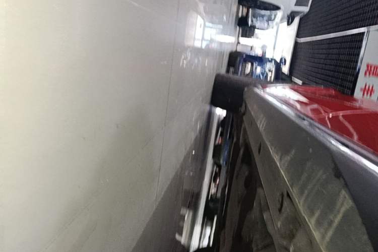 Used Mercedes-Benz GLA 2019 GLA 200 Fashion Model Left Side Sill
