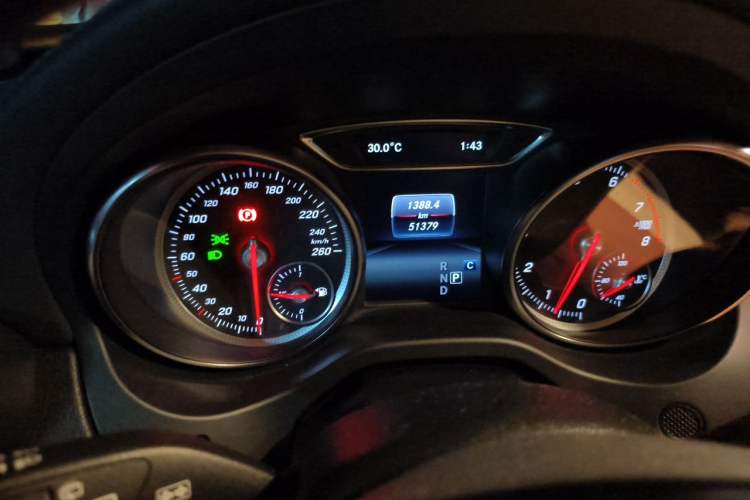 Used Mercedes-Benz GLA 2019 GLA 200 Fashion Model Odometer Close Up