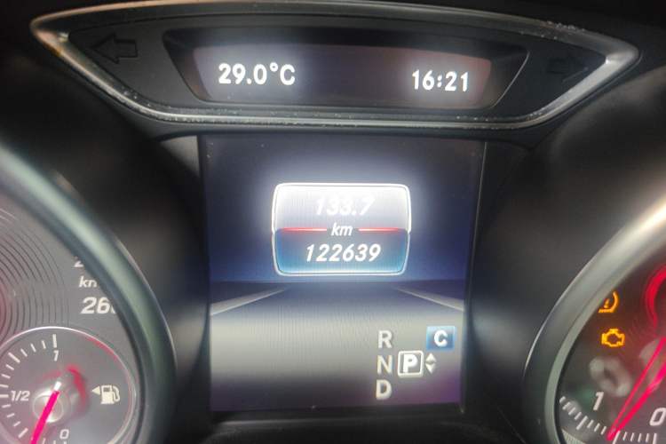 Used Mercedes-Benz GLA 2019 GLA 200 Dynamic Edition Odometer Close Up