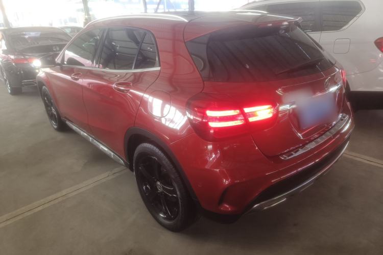 Used Mercedes-Benz GLA 2019 GLA 200 Fashion Model Rear Left 45 Deg