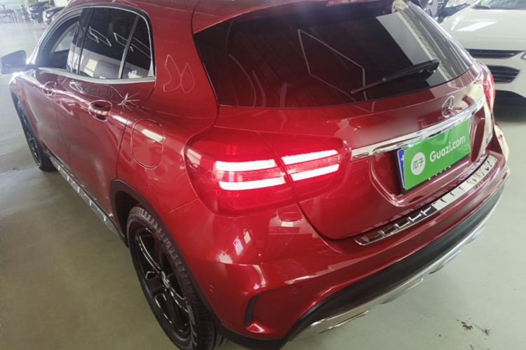 Used Mercedes-Benz GLA 2019 GLA 200 Fashion Model Rear Left 45 Deg