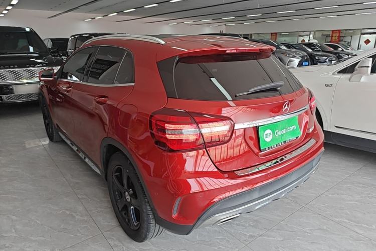 Used Mercedes-Benz GLA 2019 GLA 200 Fashion Model Rear Left 45 Deg