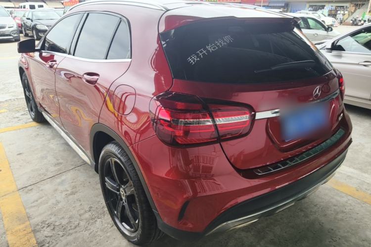 Used Mercedes-Benz GLA 2019 GLA 200 Fashion Model Rear Left 45 Deg