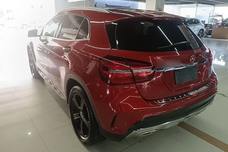 Used Mercedes-Benz GLA 2019 GLA 200 Fashion Model Rear Left 45 Deg