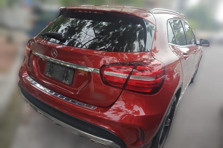 Used Mercedes-Benz GLA 2019 GLA 200 Fashion Model Rear Right 45 Deg